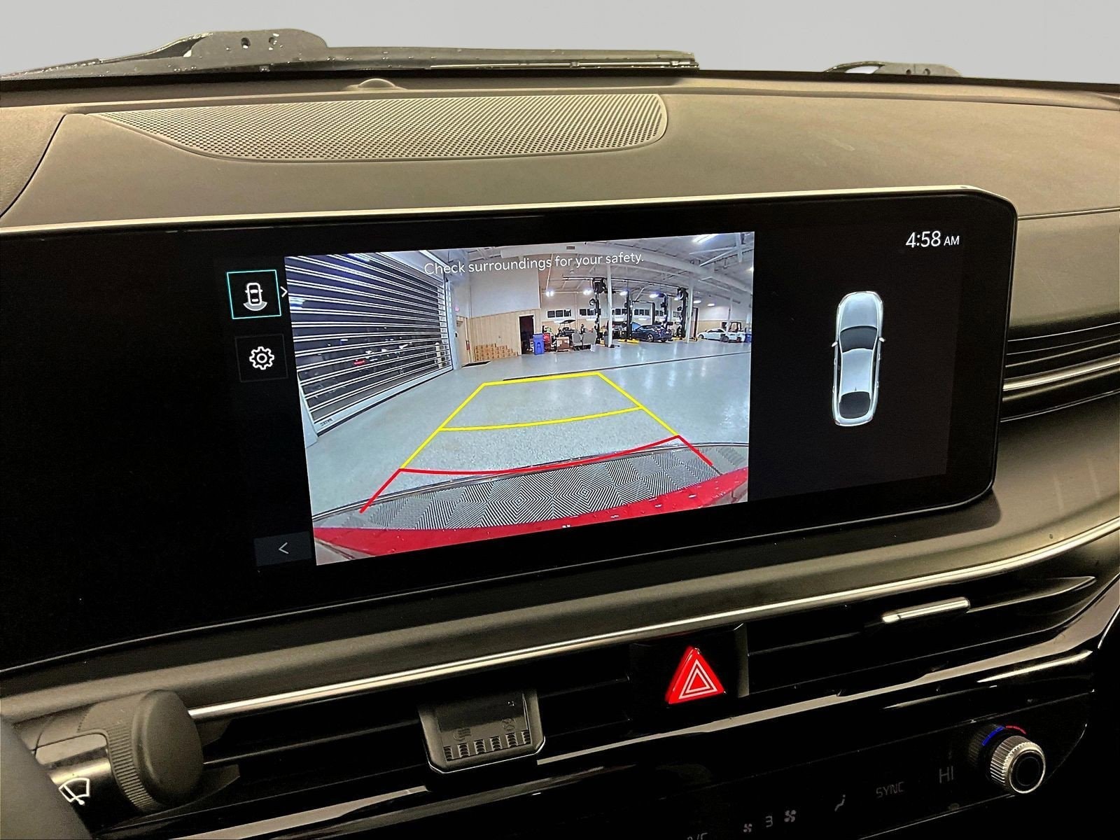 2026 Kia K5 GT-Line - Photo 13