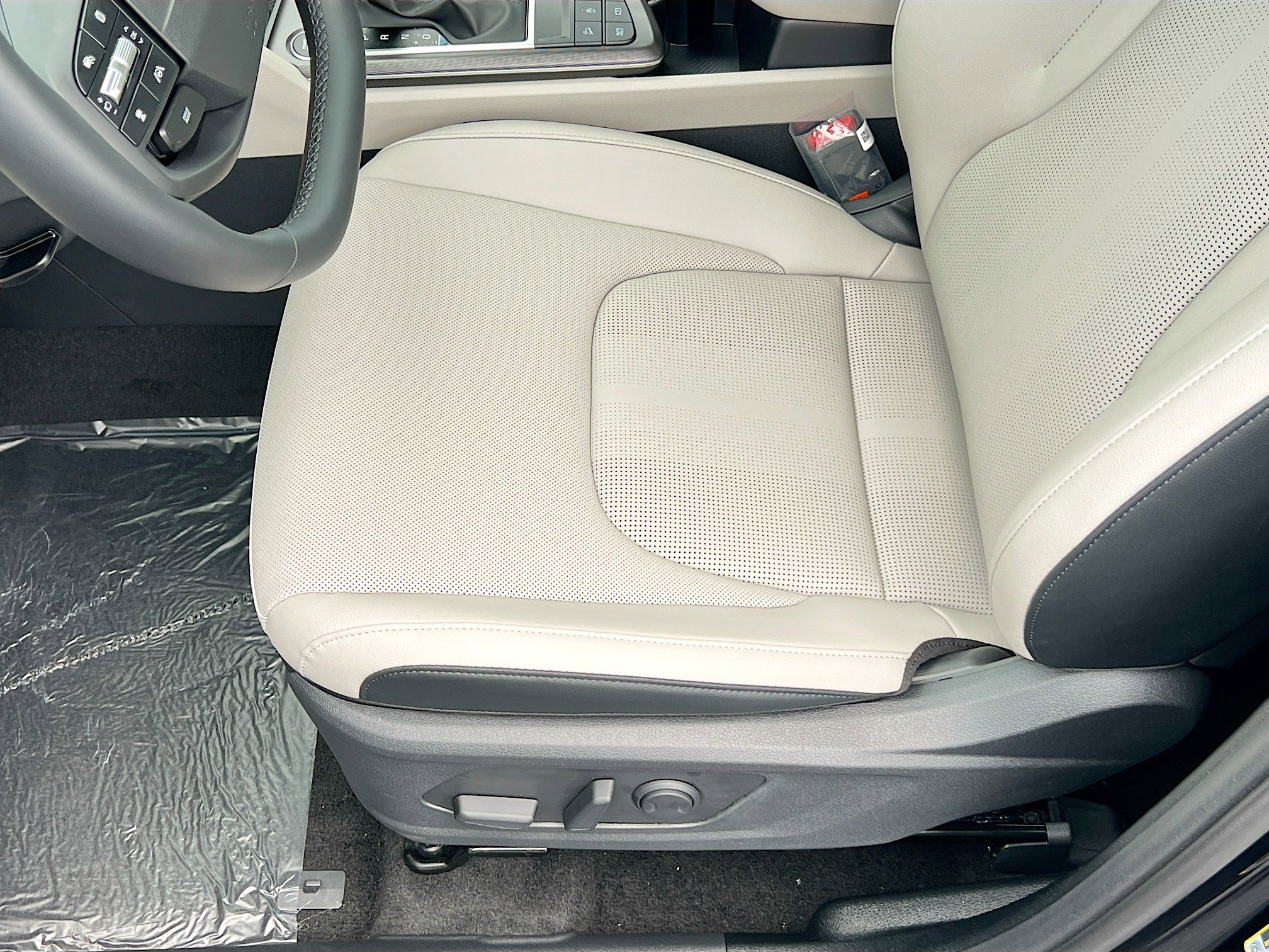 2026 Kia Sportage EX photo 4