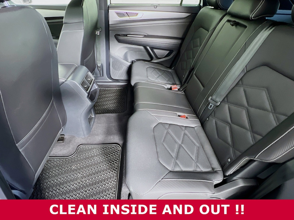 Used 2024 Volkswagen Atlas Cross Sport 2.0T SE w/Technology SUV