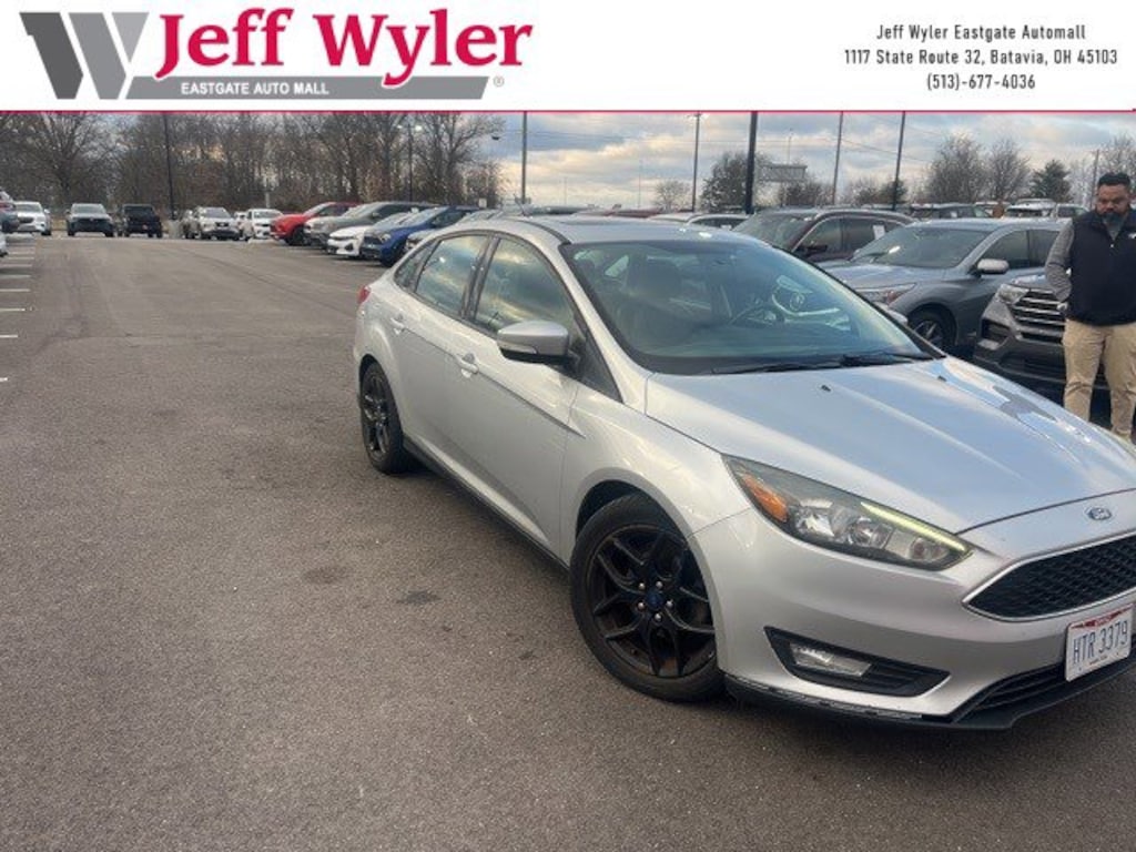 Used 2016 Ford Focus SE Sedan