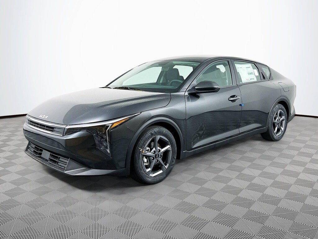 New 2026 Kia K4 LXS Sedan