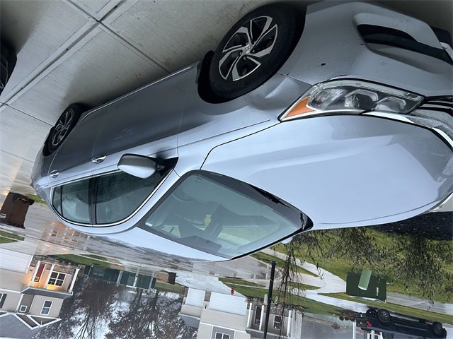 2016 Honda Accord LX photo 3