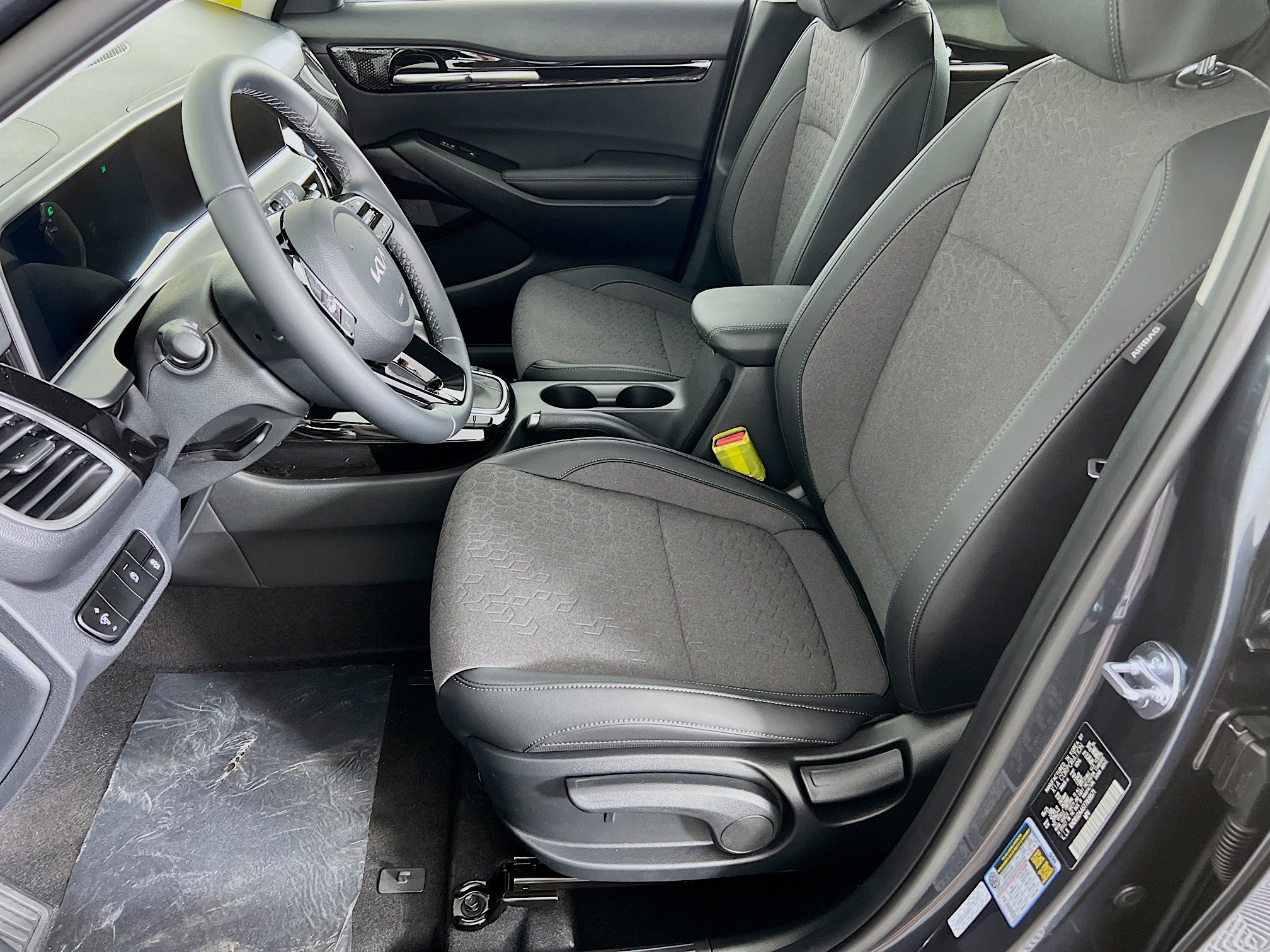2026 Kia Seltos S photo 3