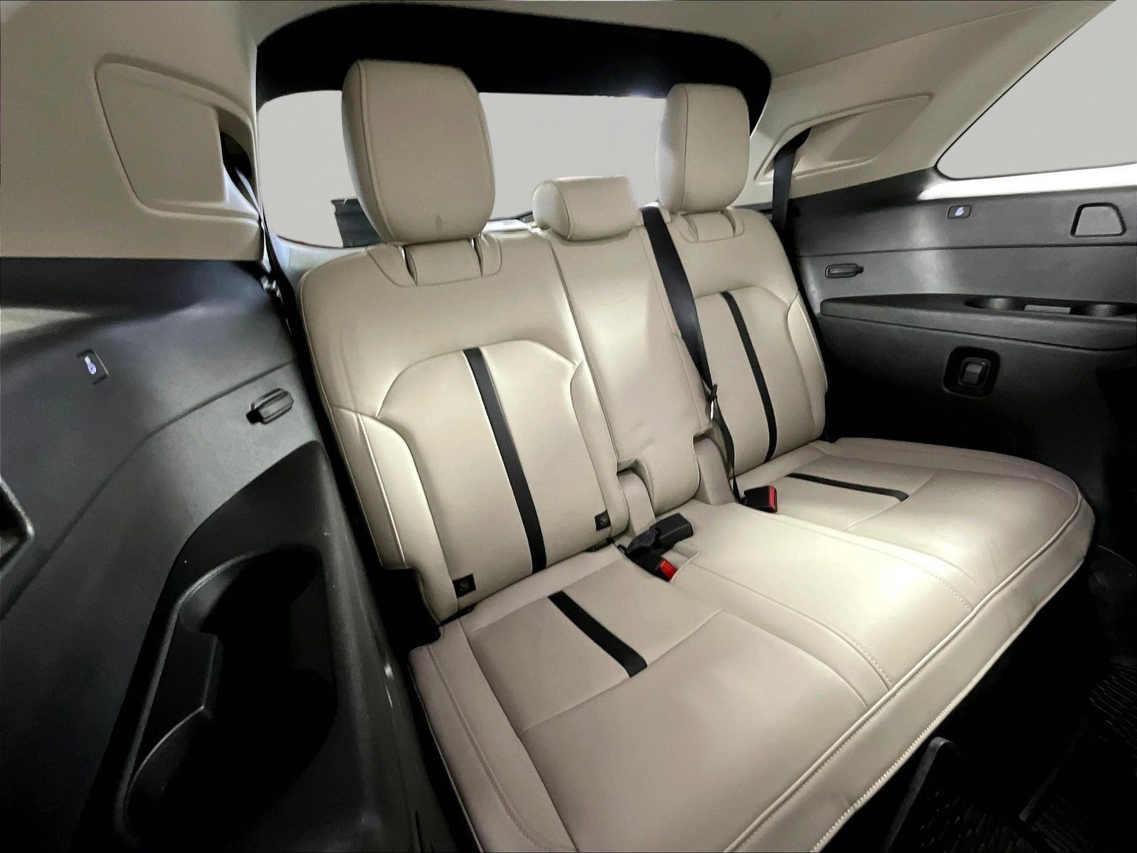 2025 Mazda CX-90 Preferred Package - Photo 24