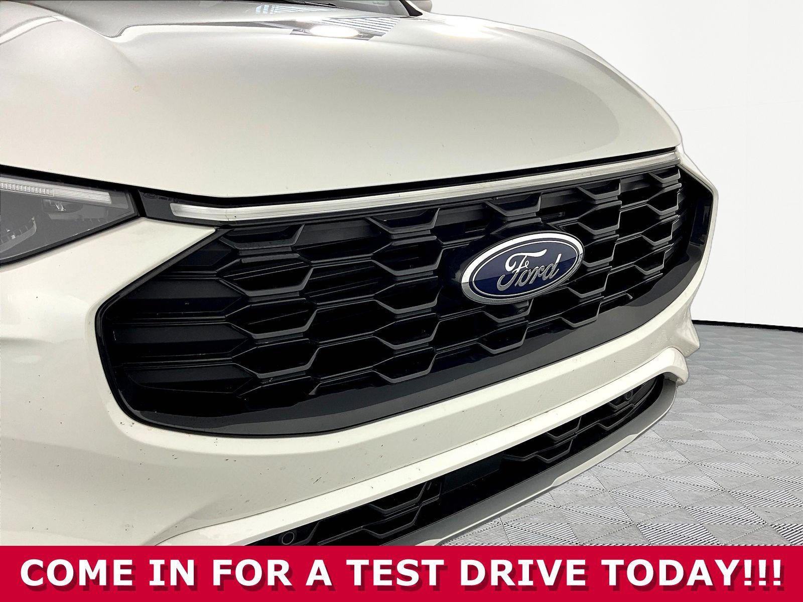 2025 Ford Escape ST-Line Elite - Photo 35