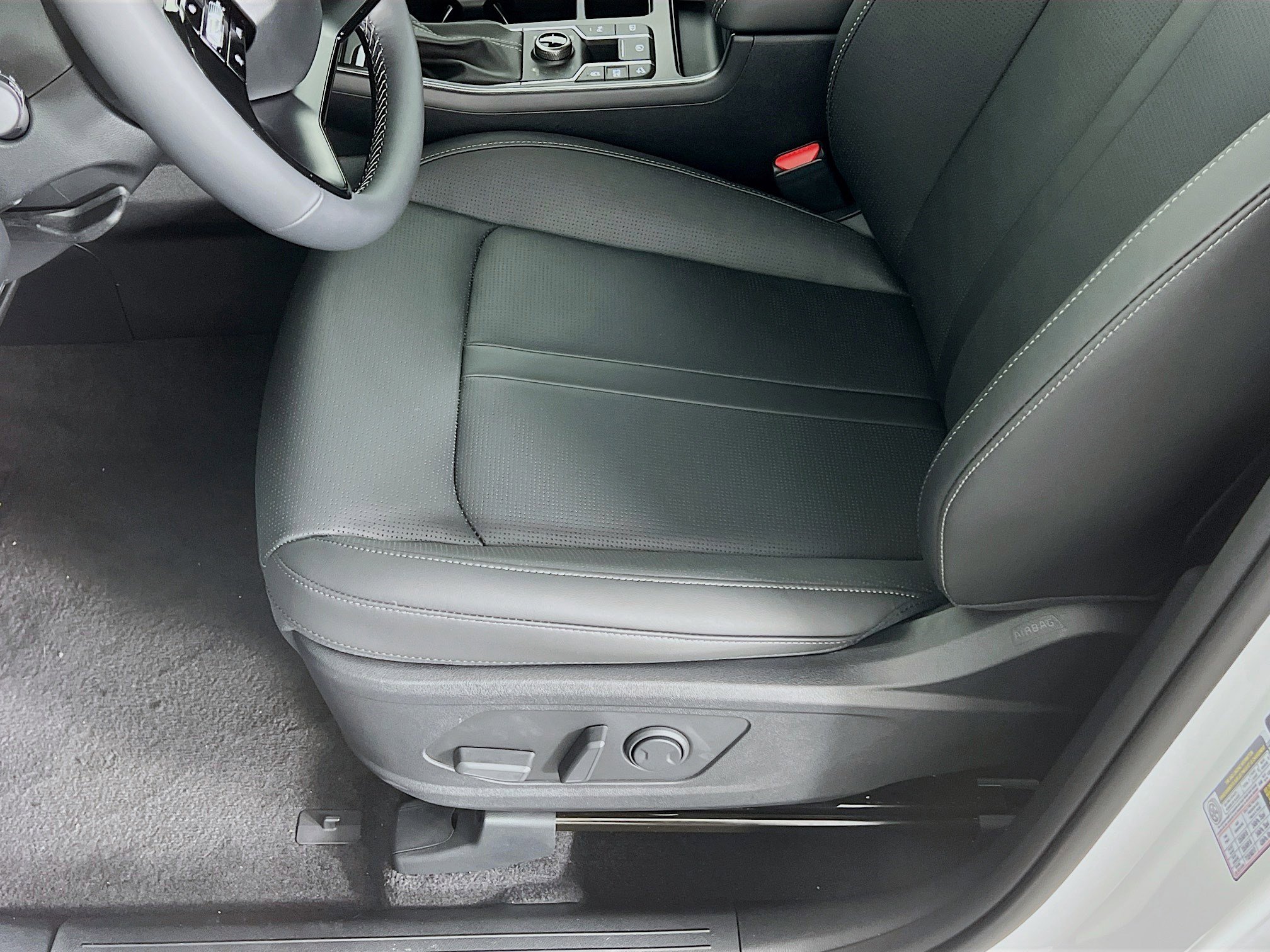 2026 Kia Sorento S photo 4