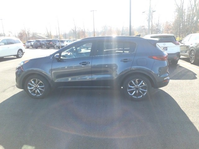 2022 Kia Sportage Nightfall Edition photo 3