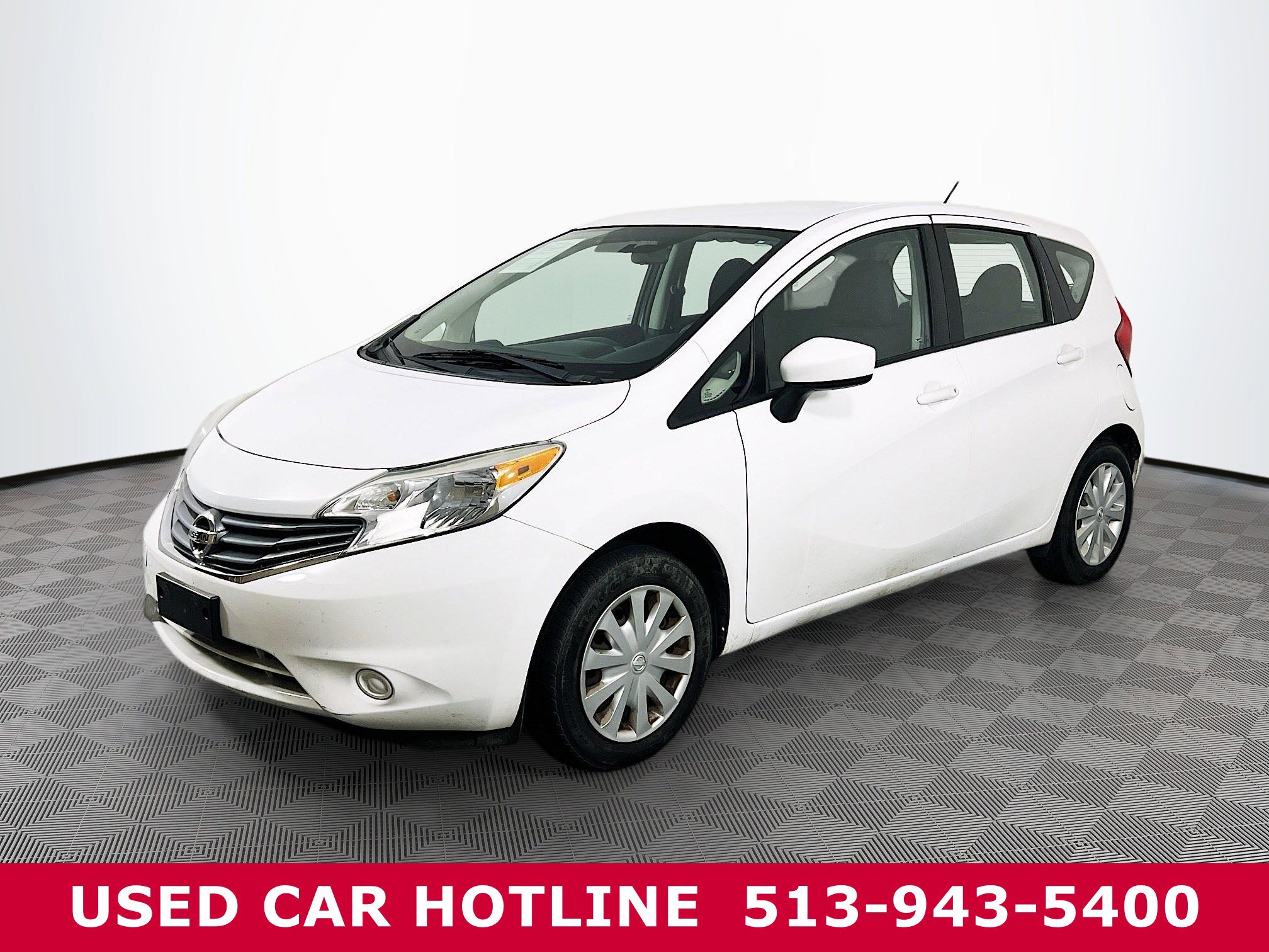 2015 Nissan Versa Note Plus photo 2