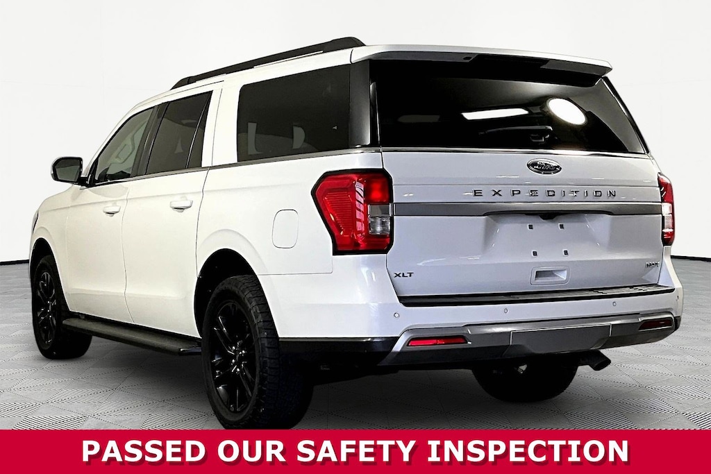 Used 2024 Ford Expedition Max XLT SUV