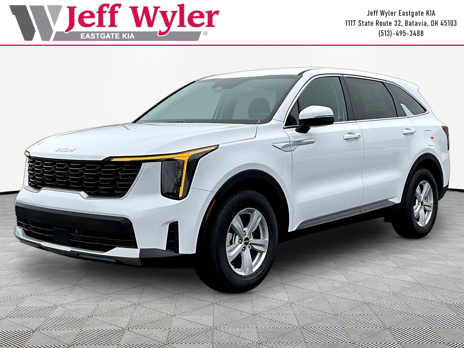 2026 Kia Sorento LX AT's photo