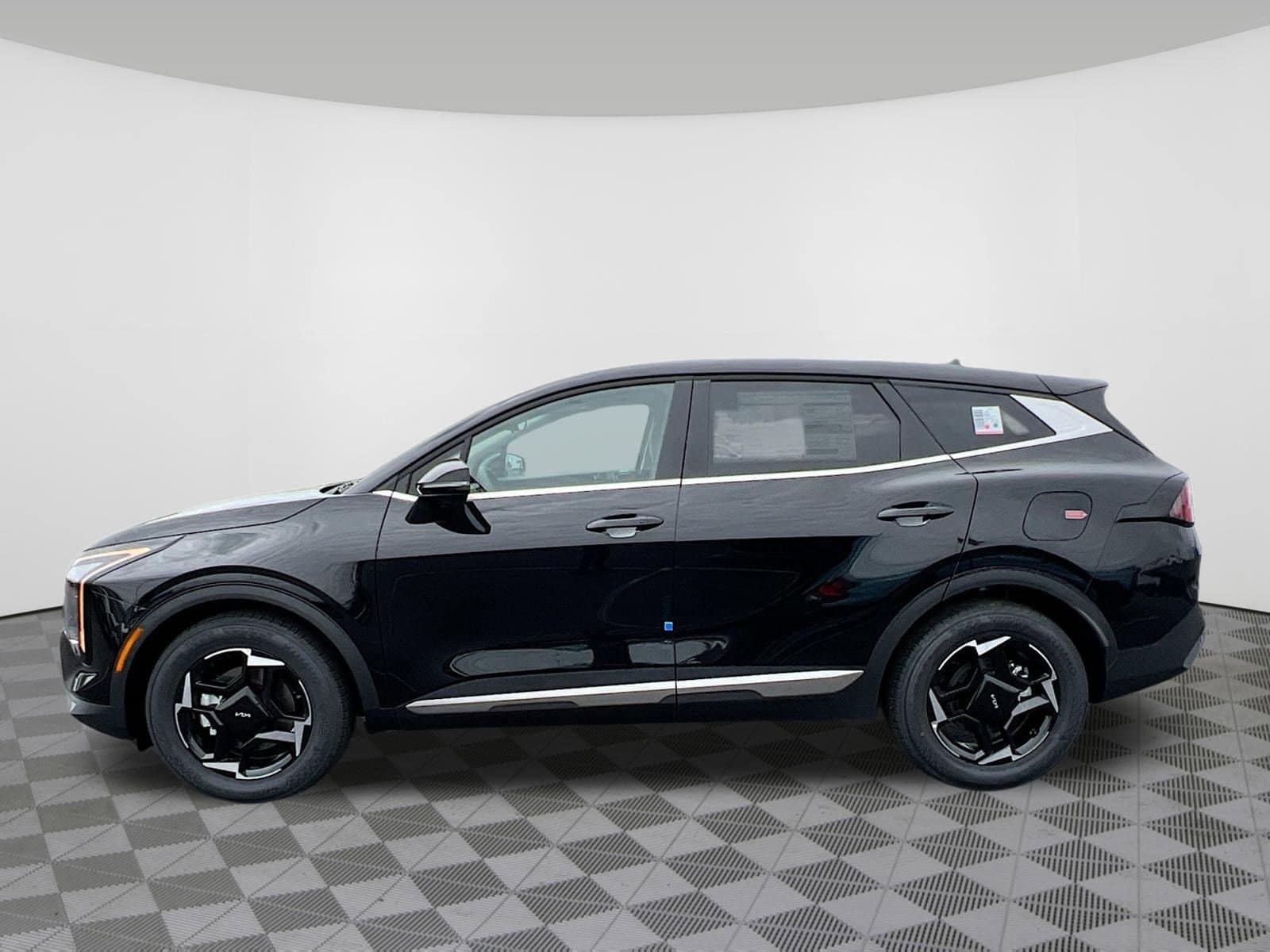 2026 Kia Sportage EX - Photo 28