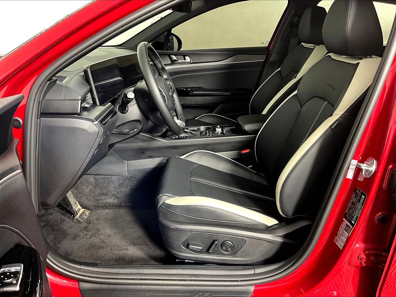 2026 Kia K5 GT-Line - Photo 19