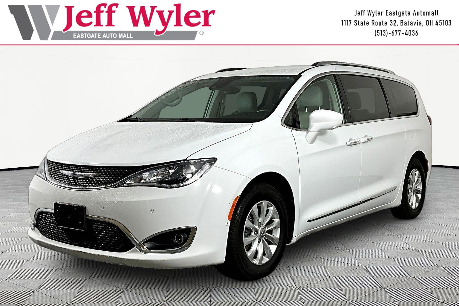 2018 Chrysler Pacifica Touring L Plus's photo