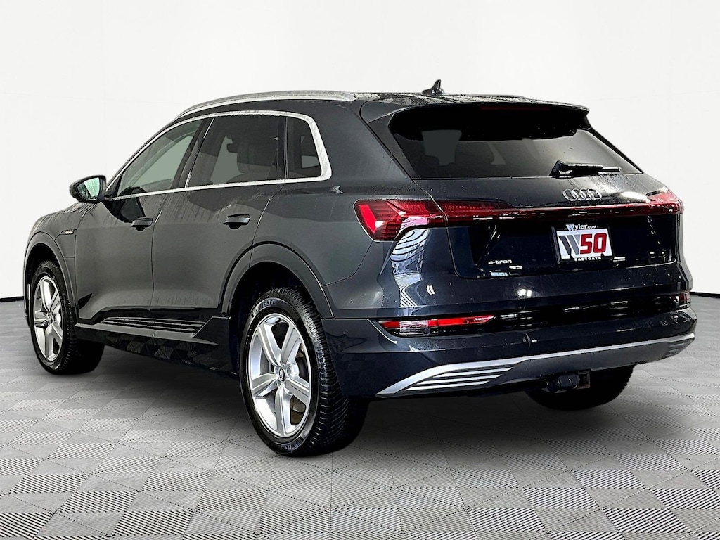Used 2019 Audi e-tron Prestige SUV