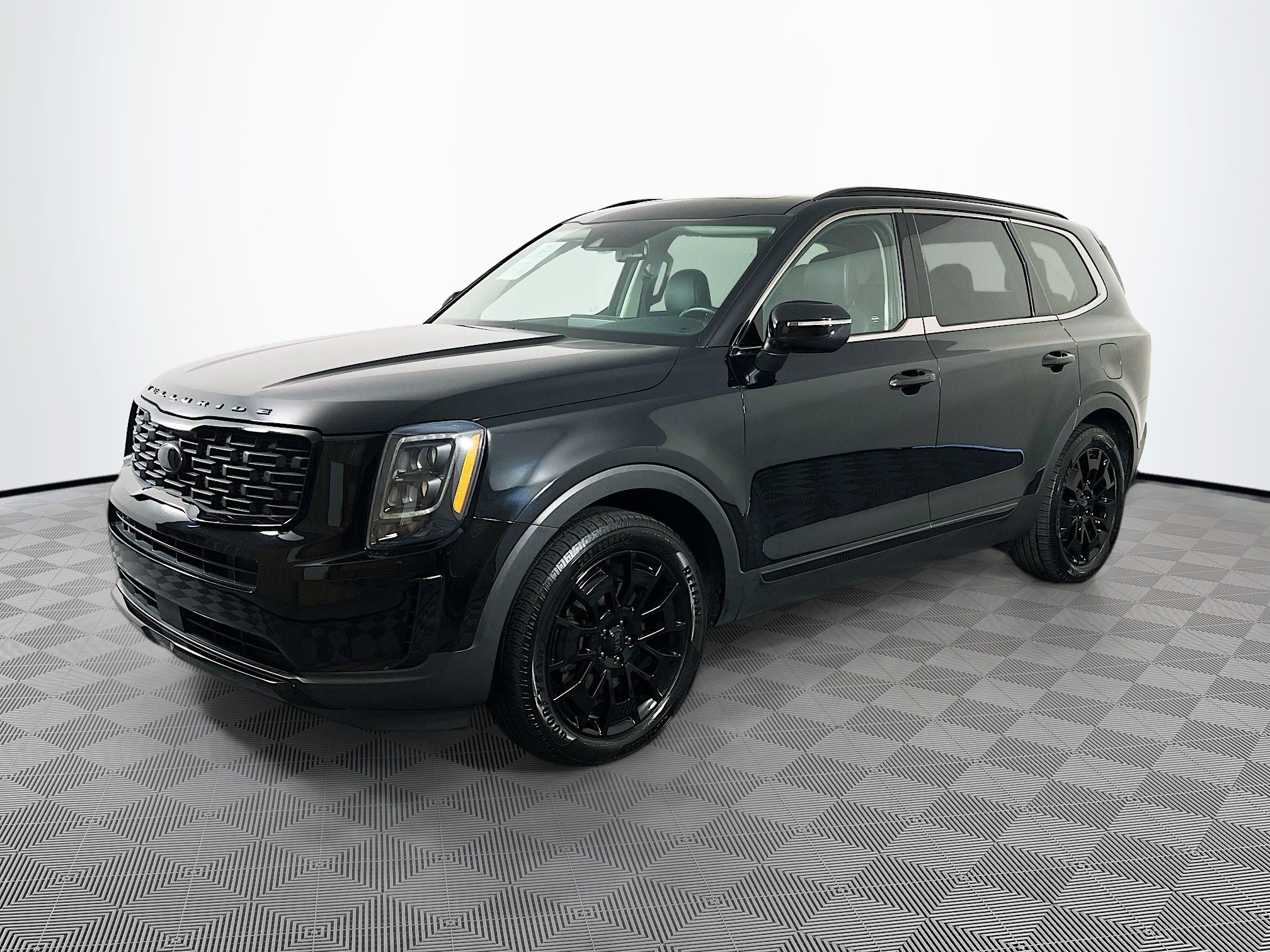 2021 Kia Telluride EX photo 2
