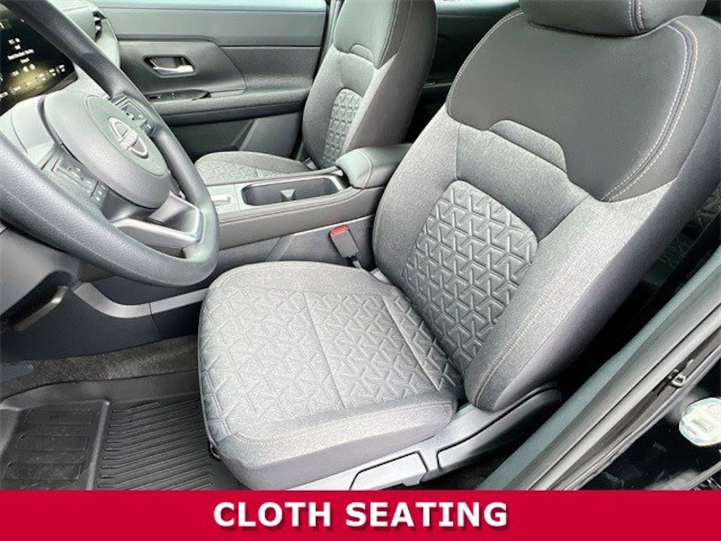 Used 2025 Nissan Kicks SV SUV