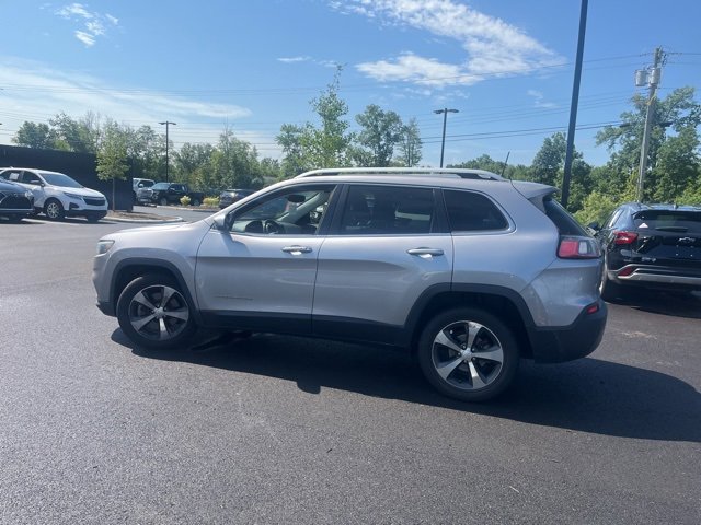 2019 Jeep Cherokee Limited photo 3