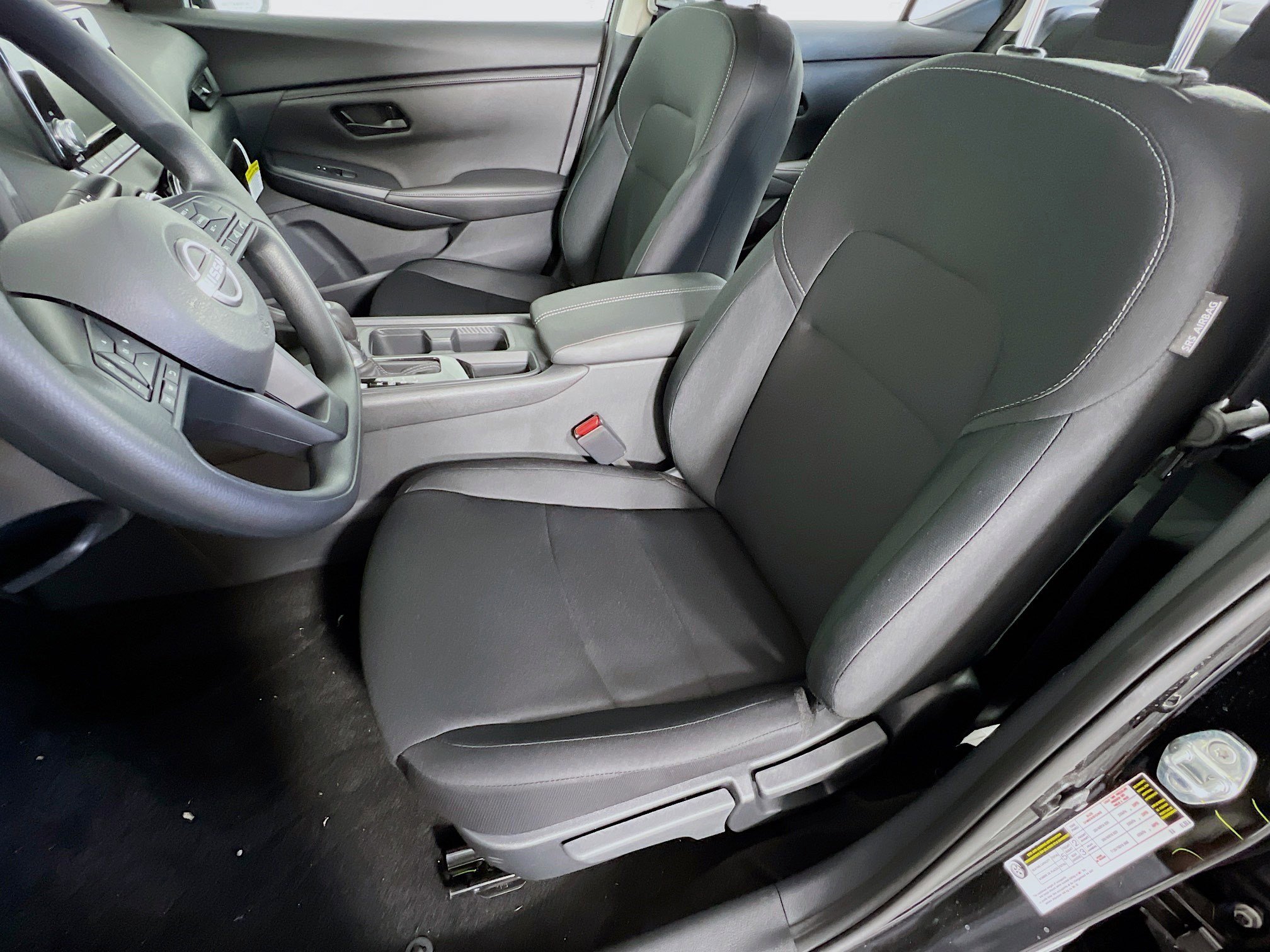2025 Nissan Sentra S photo 3