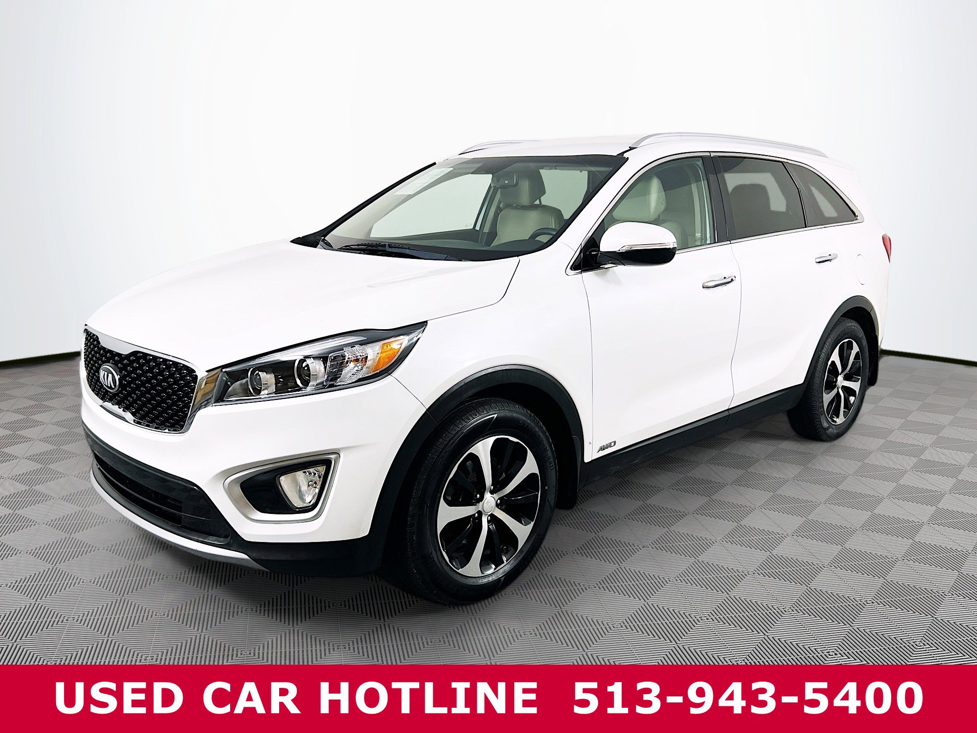 Used 2017 Kia Sorento EX with VIN 5XYPHDA15HG263757 for sale in Batavia, OH