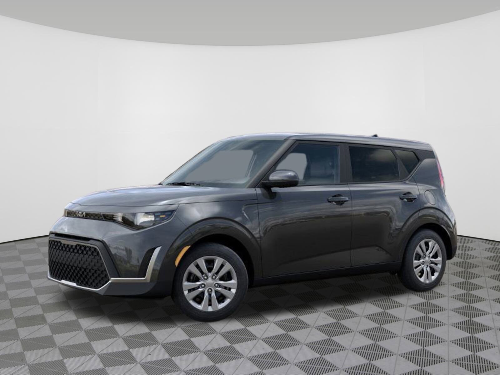 2025 Kia Soul LX photo 3