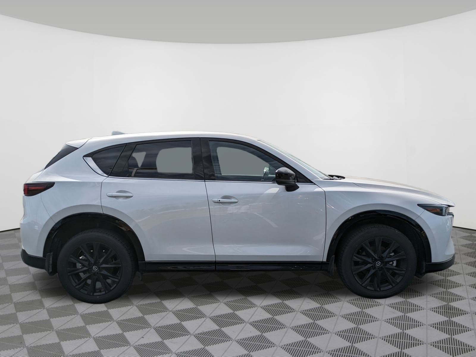 Used 2024 Mazda CX-5 Carbon Turbo with VIN JM3KFBAY5R0374180 for sale in Batavia, OH