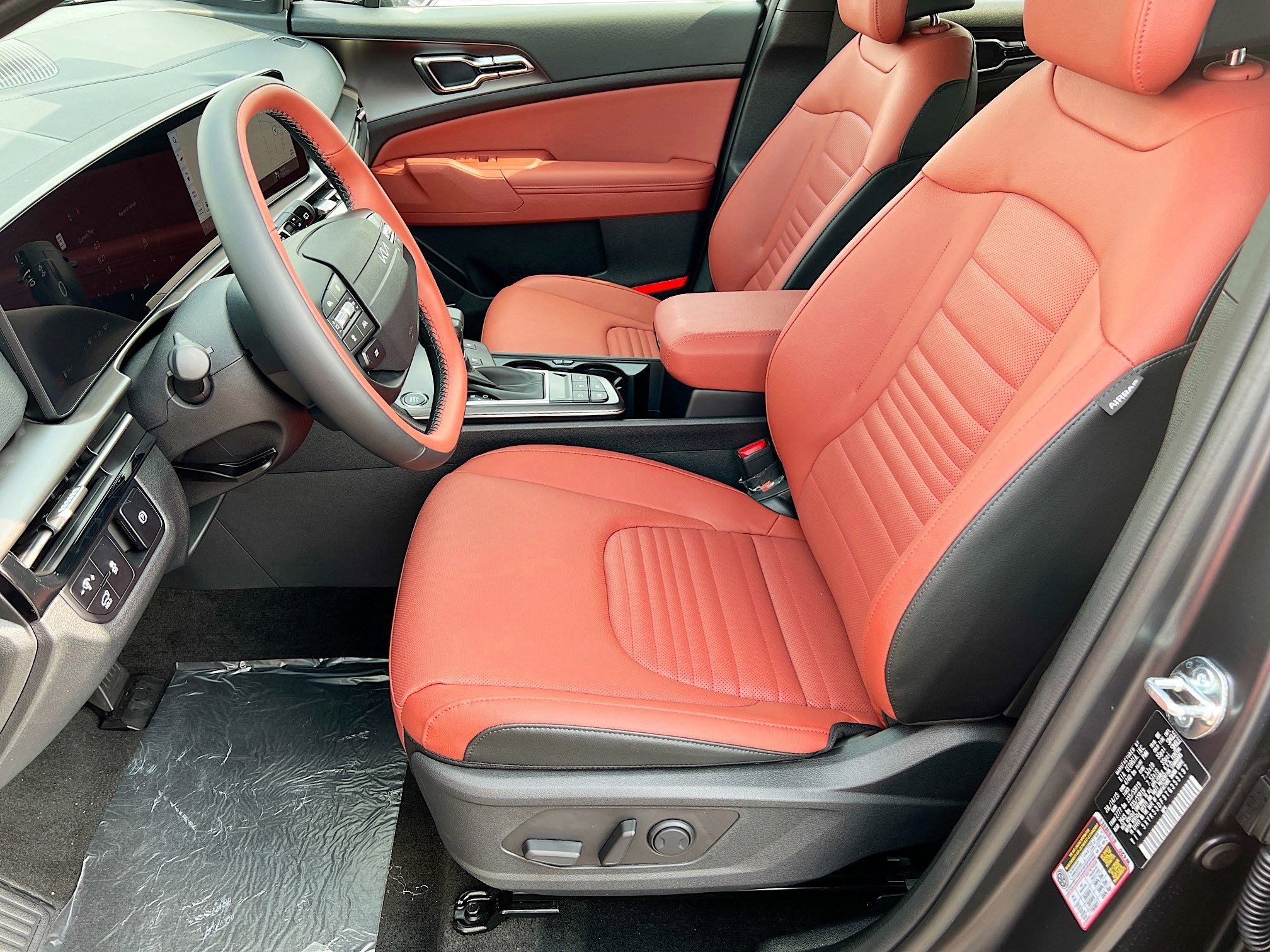 2026 Kia Sportage photo 3