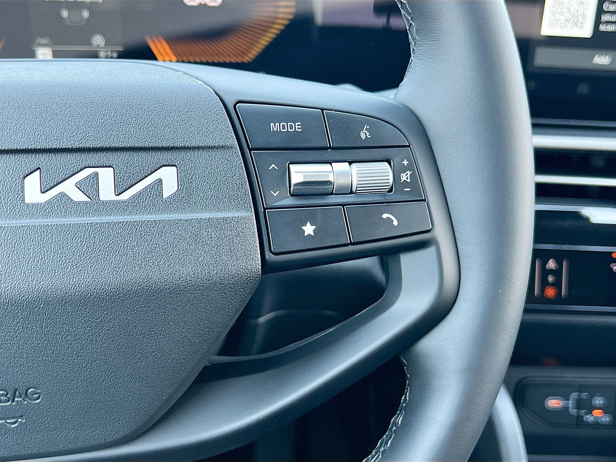 2026 Kia Sportage LX - Photo 15