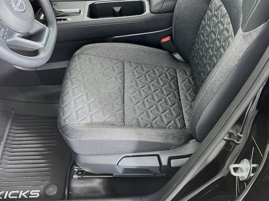 New 2026 Nissan Kicks SV SUV