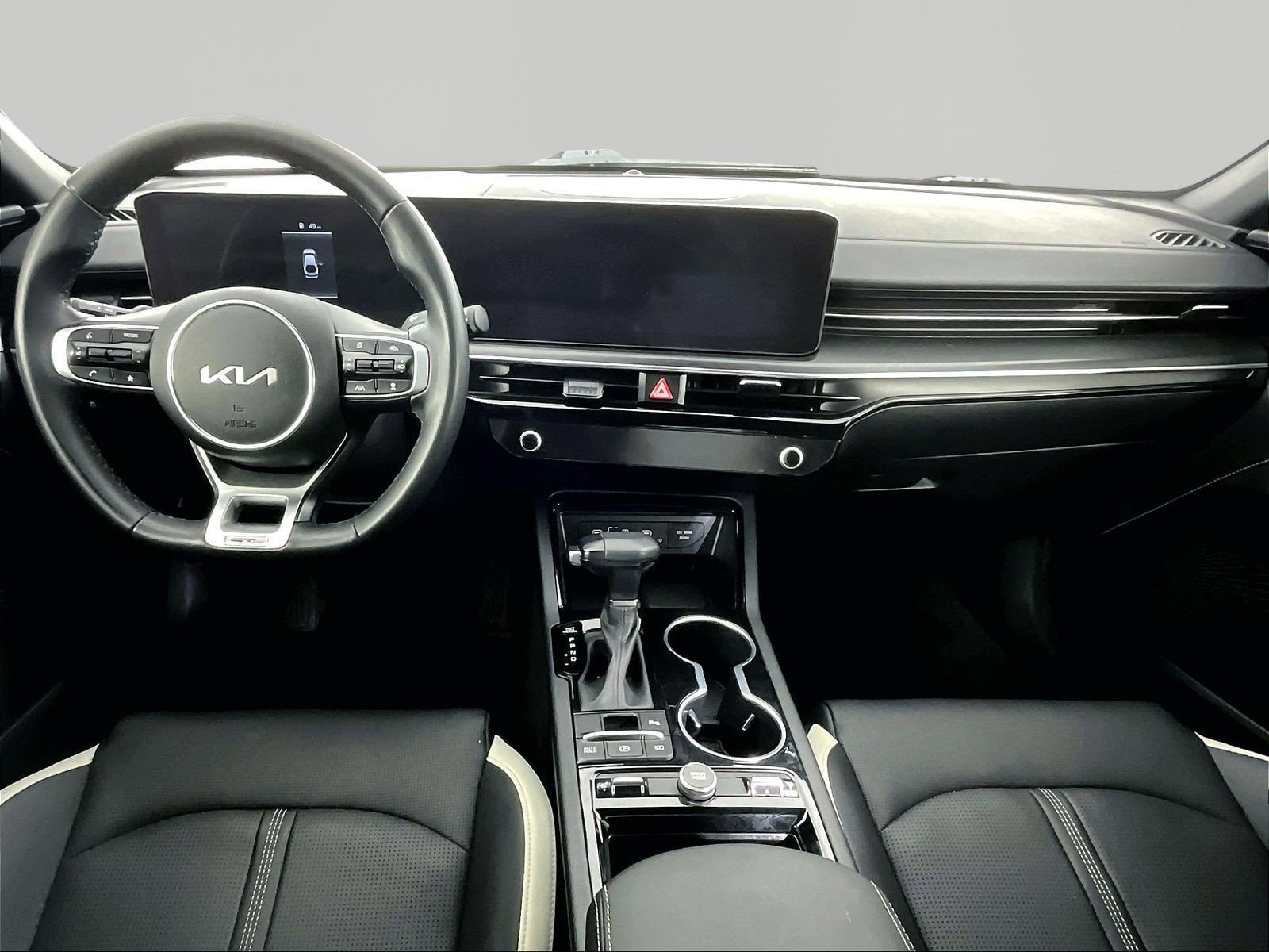 2026 Kia K5 GT-Line - Photo 7