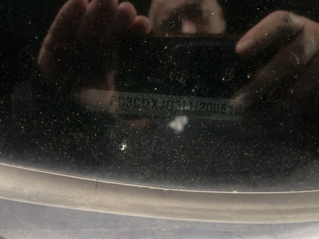 2020 Dodge Charger SXT photo 4