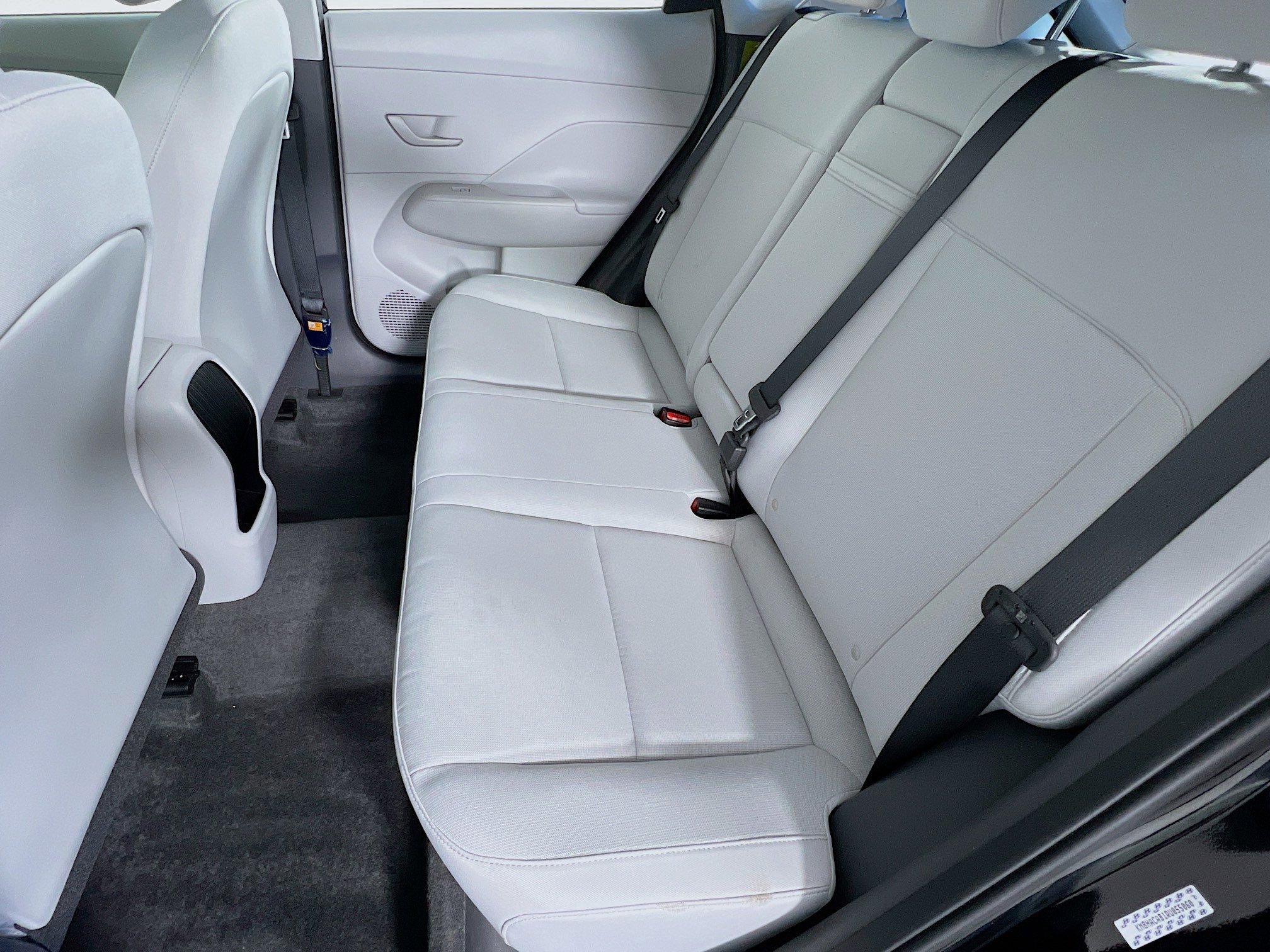 2024 Hyundai Kona SE photo 4