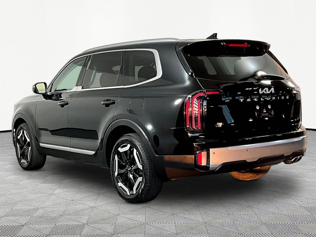 Used 2024 Kia Telluride EX SUV
