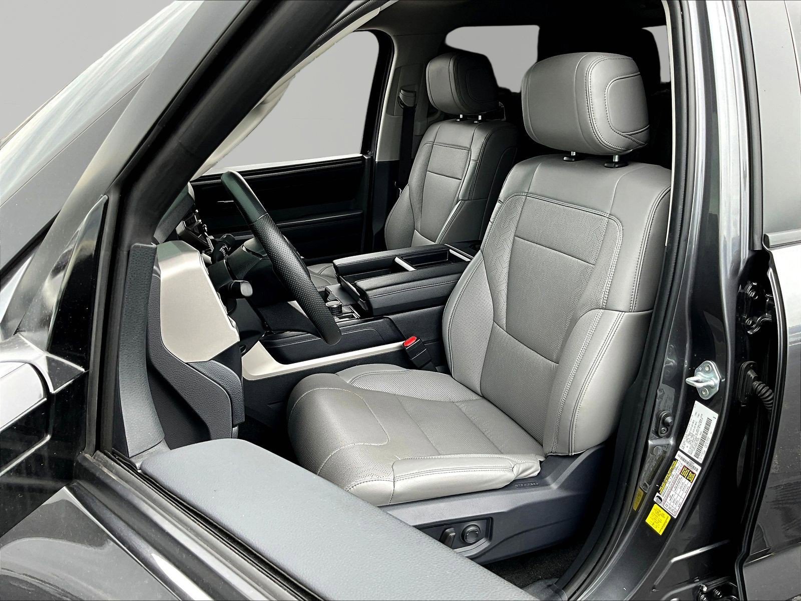 2024 Toyota Tundra SR5 - Photo 19