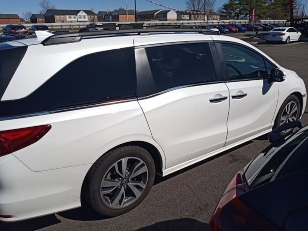 Used 2021 Honda Odyssey Touring Van