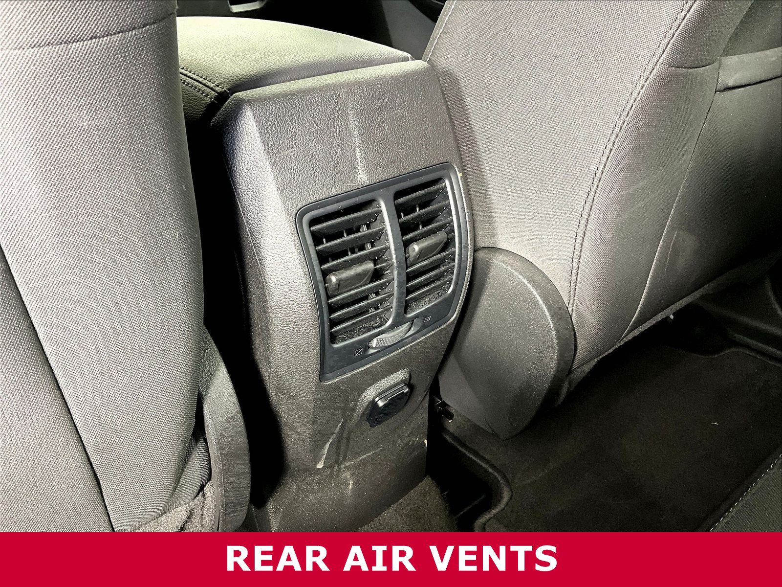 2019 Ford Escape SE - Photo 13