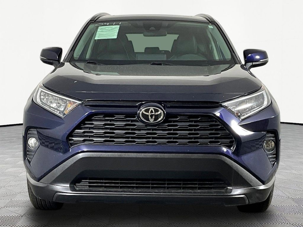 Used 2020 Toyota RAV4 XLE SUV