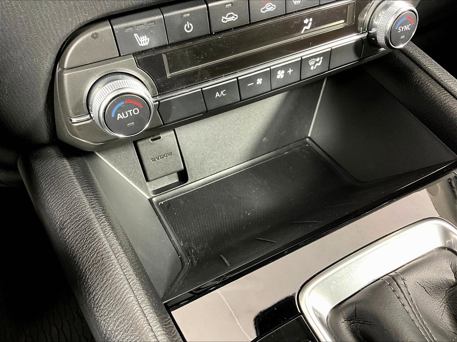 2025 Mazda CX-5 S Preferred package - Photo 14