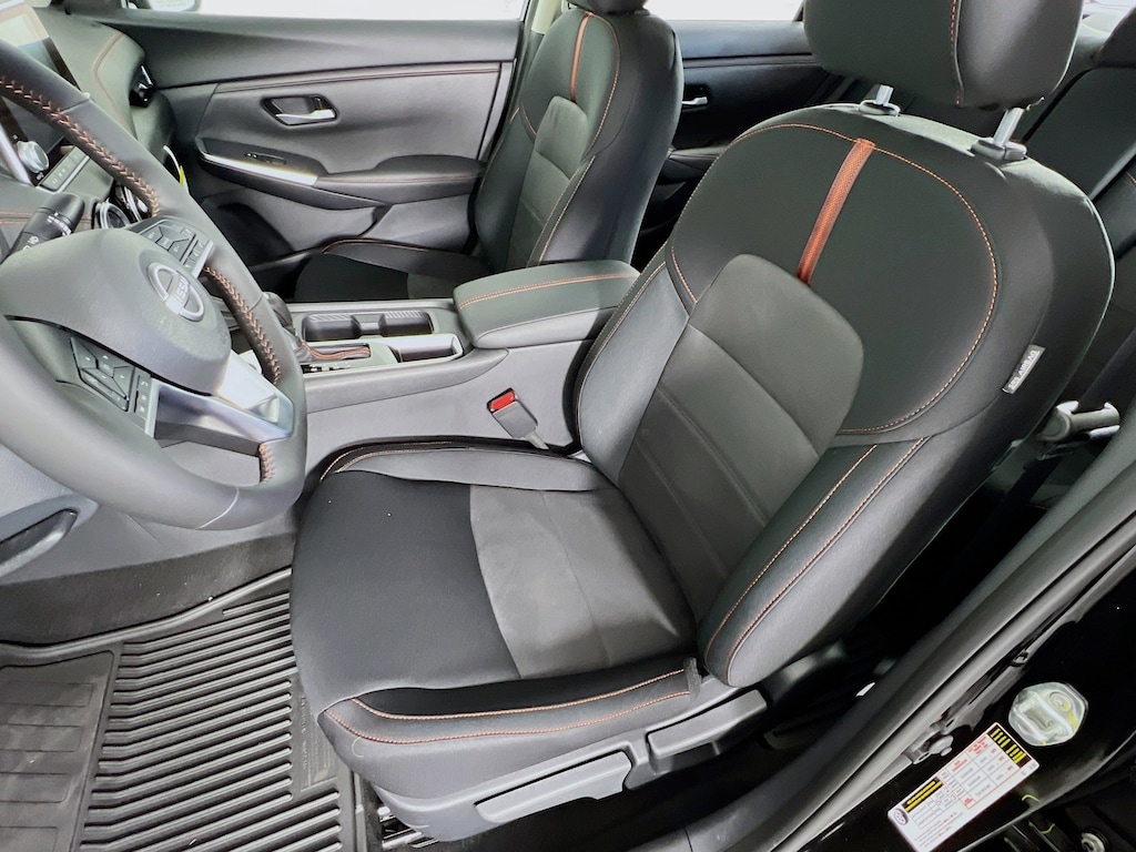 New 2025 Nissan Sentra SR Sedan