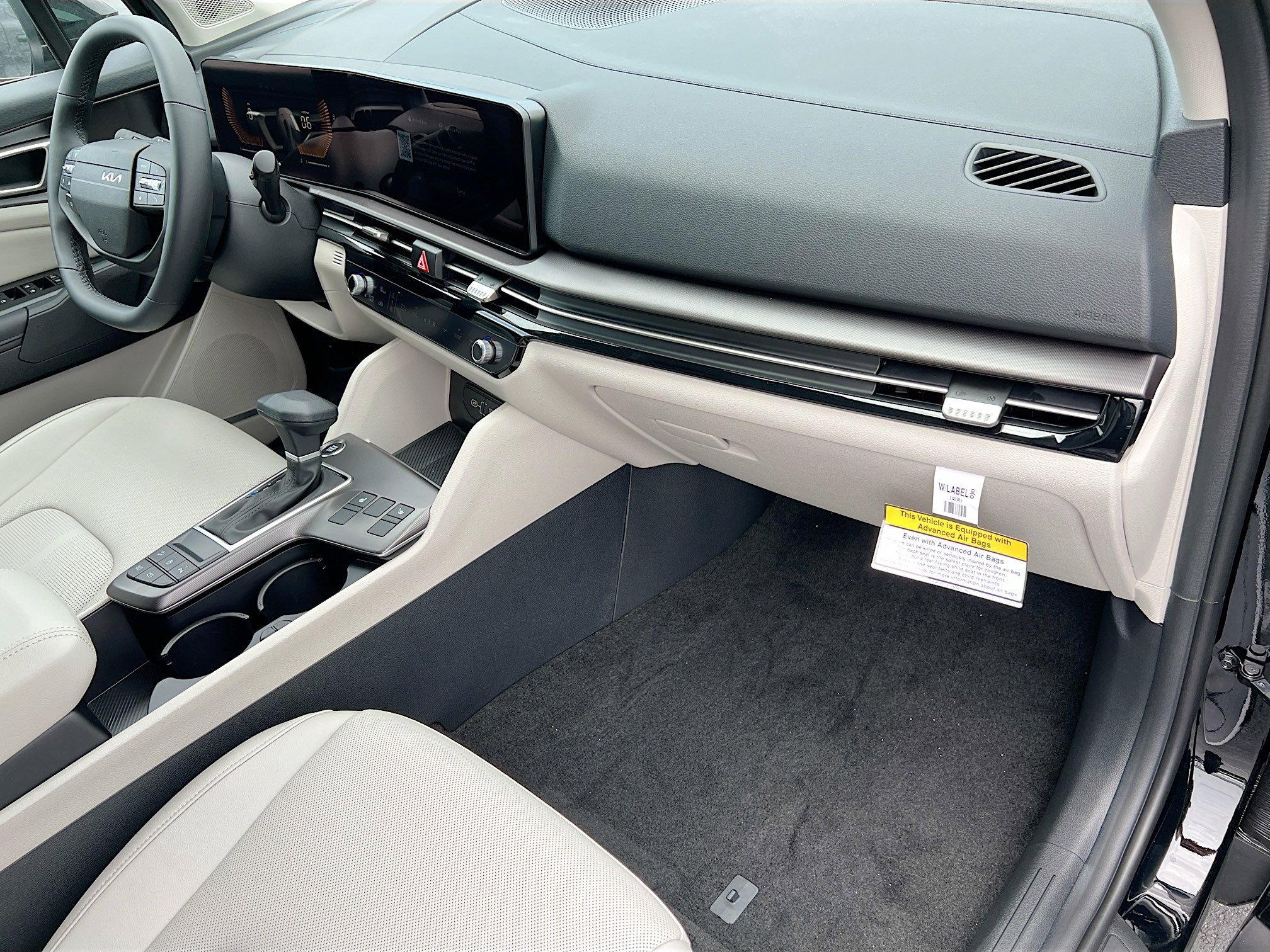 2026 Kia Sportage EX - Photo 21