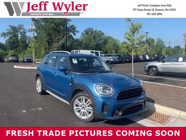 2022 MINI Countryman Oxford Edition's photo