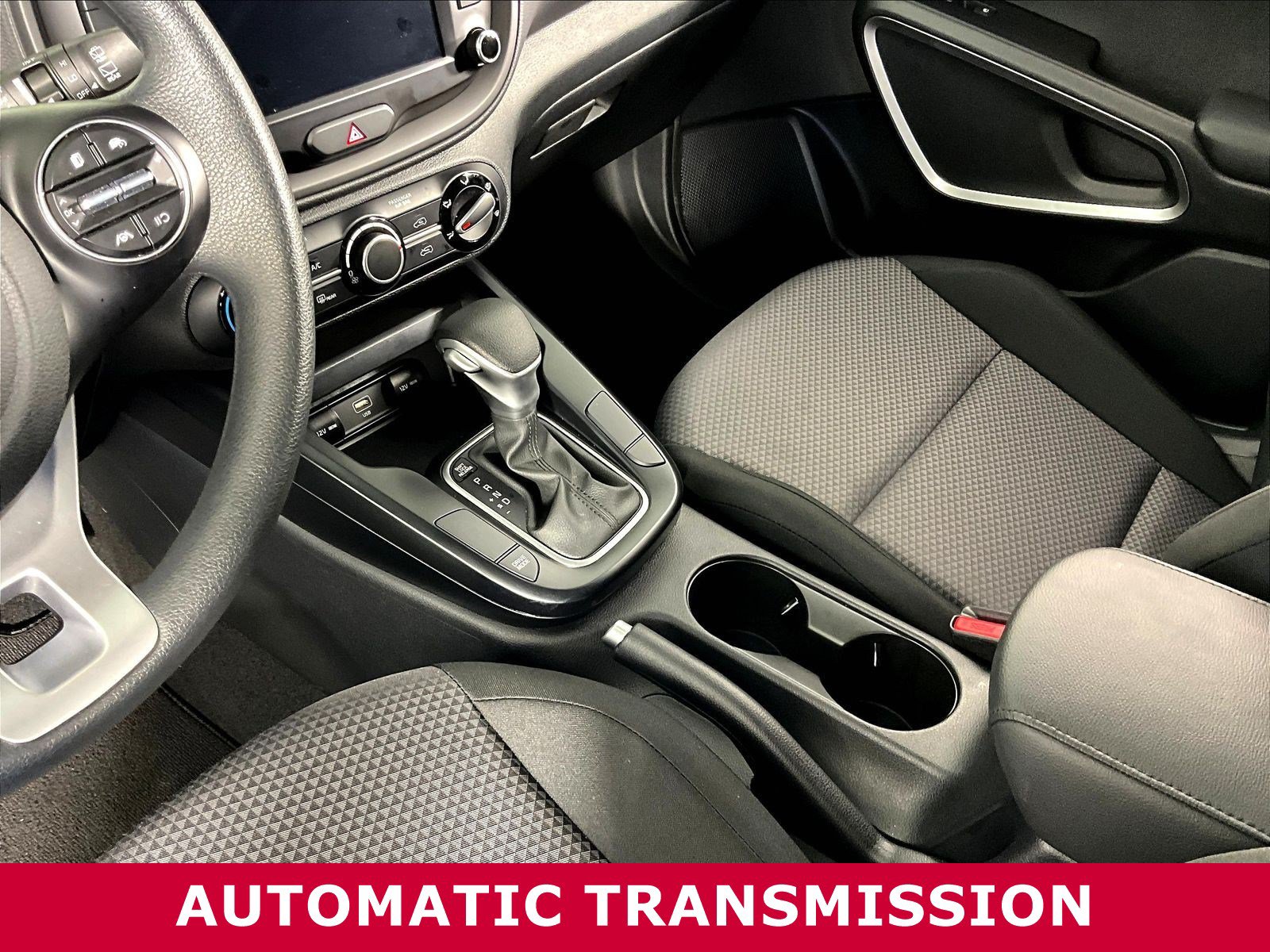 2025 Kia Soul LX - Photo 17