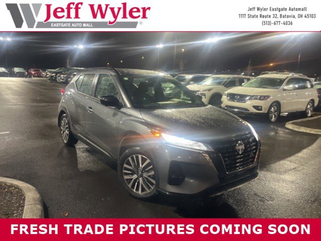 Used 2023 Nissan Kicks SR SUV