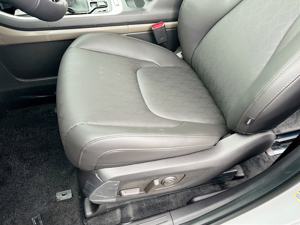 New 2026 Kia Carnival EX Van Passenger Van