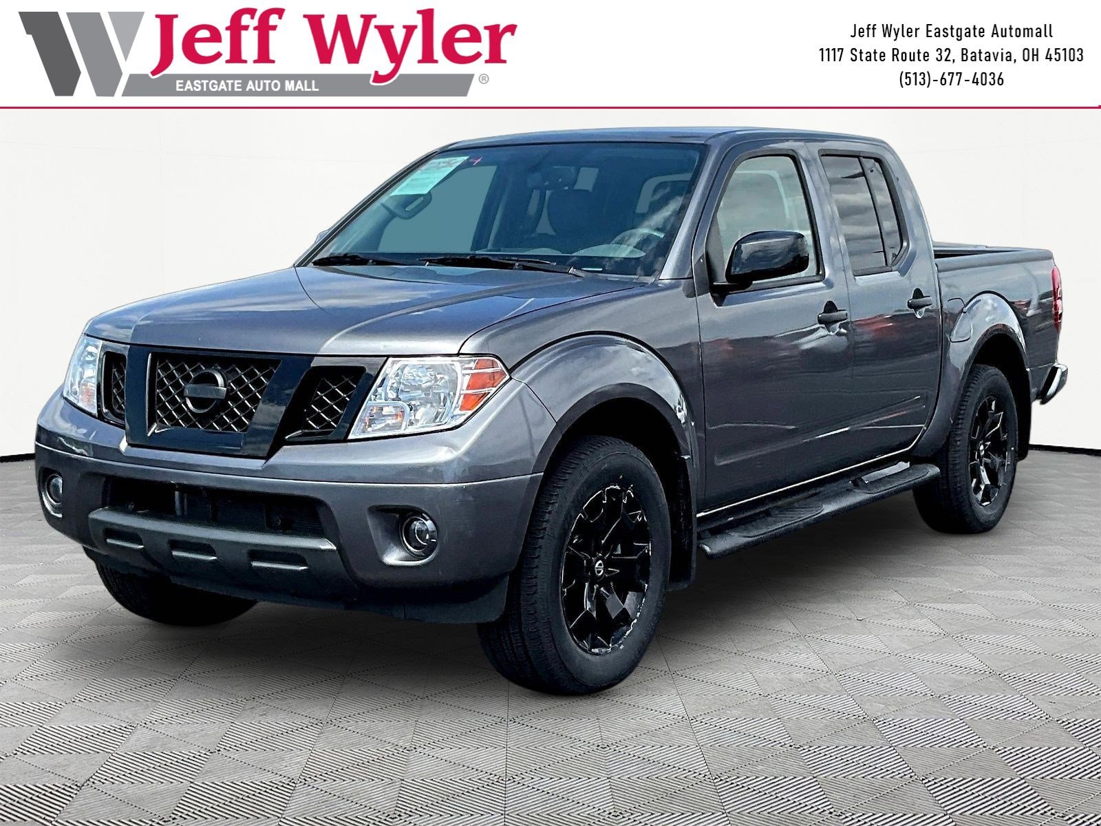 2021 Nissan Frontier SV Crew Cab 4X4 SWB's photo