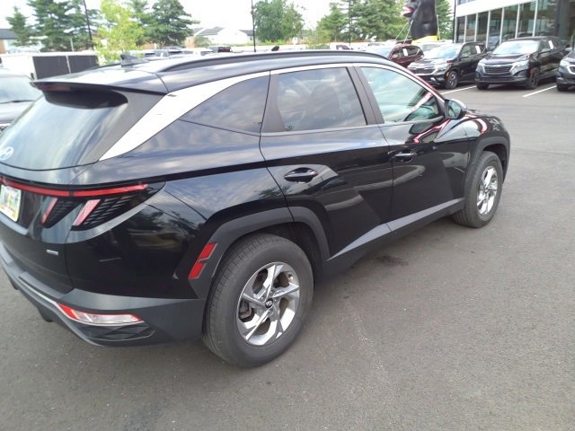 2022 Hyundai Tucson SEL photo 2