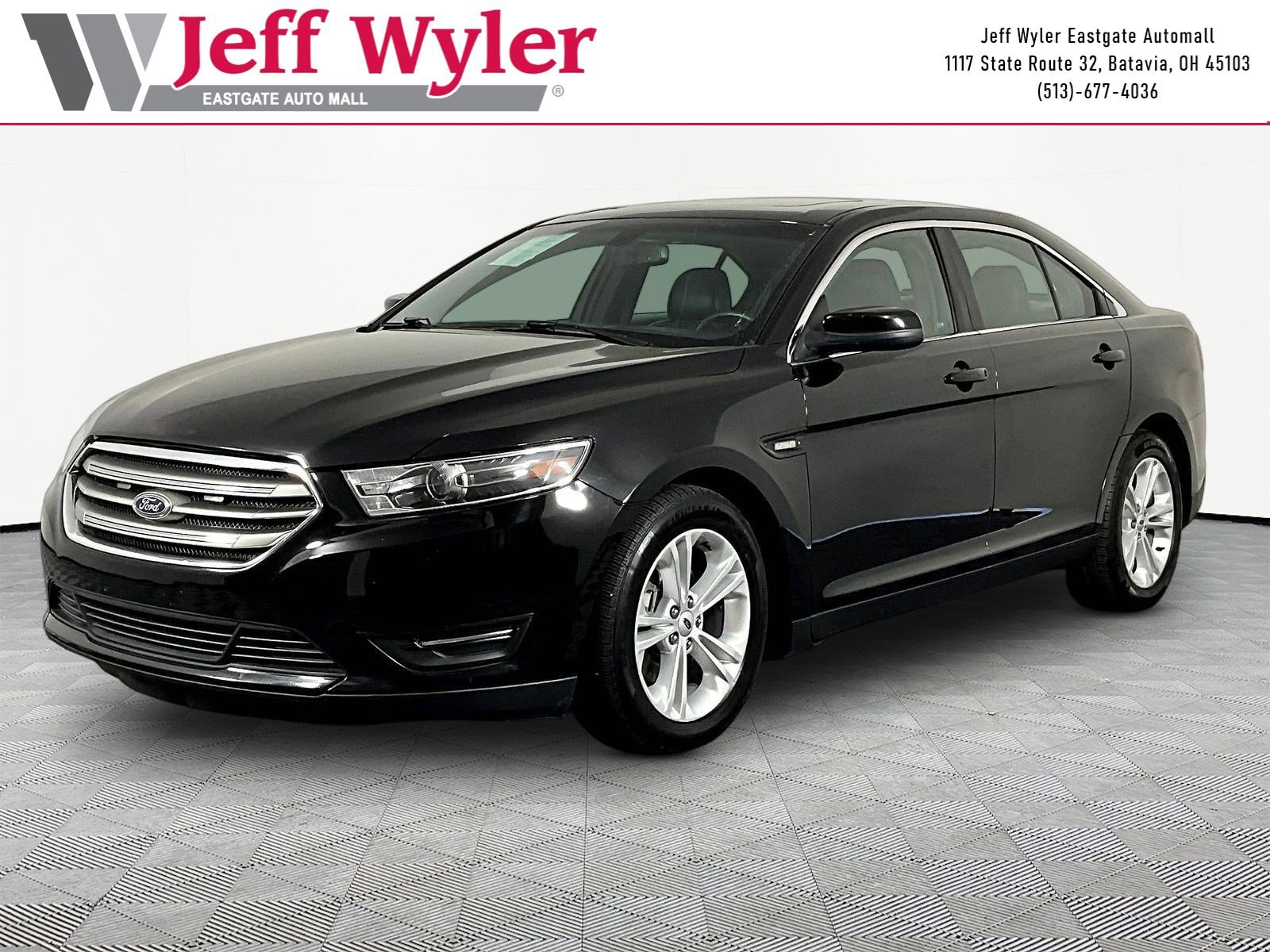 2017 Ford Taurus SEL AWD's photo
