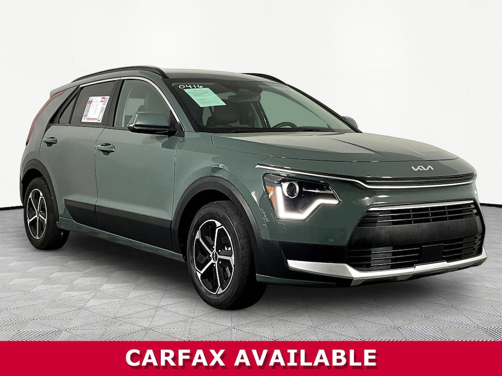 Used 2023 Kia Niro EX SUV