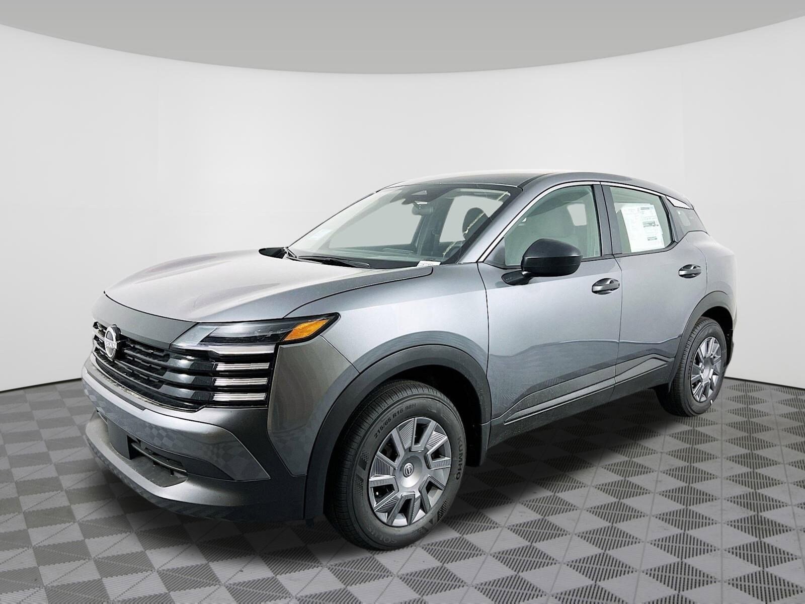 2025 Nissan Kicks S photo 2