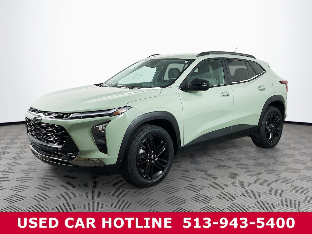 Used 2025 Chevrolet Trax ACTIV SUV