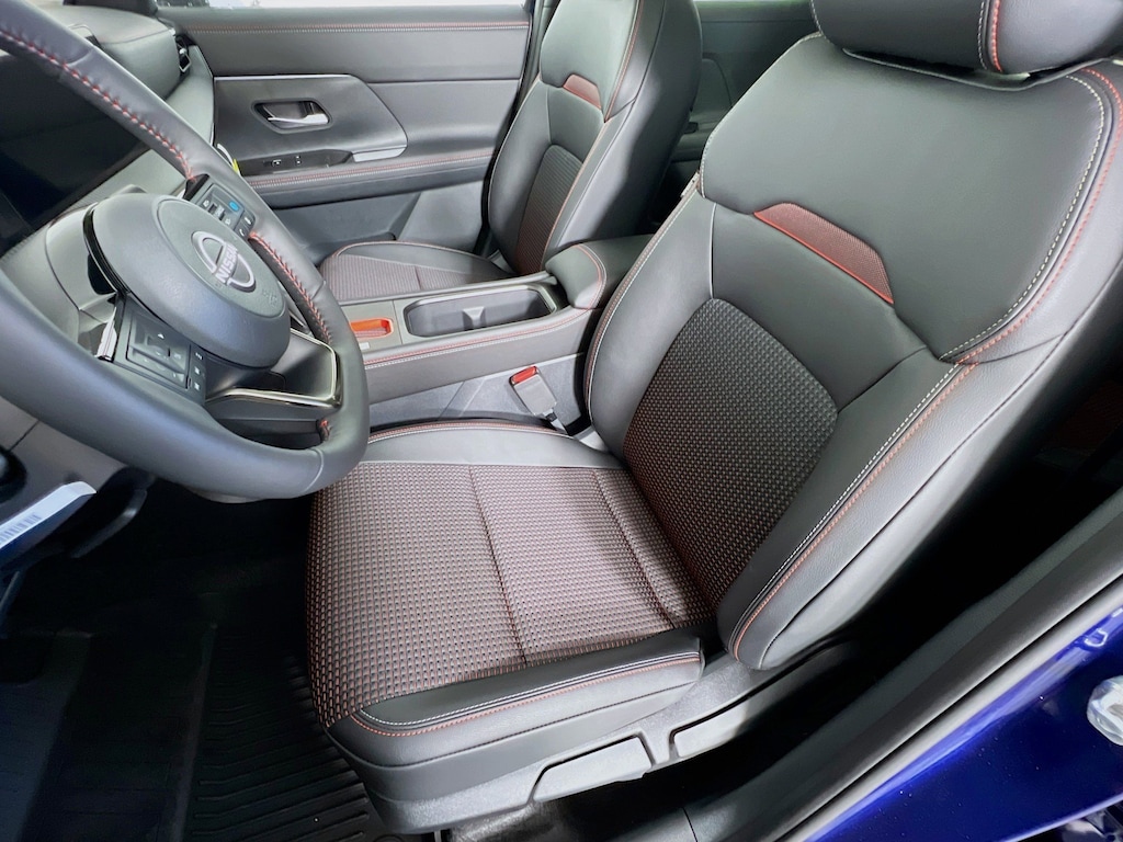 New 2026 Nissan Kicks SR SUV